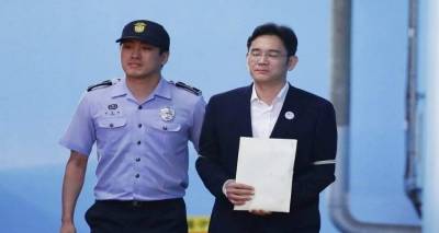 Σε πενταετή φυλάκιση για διαφθορά καταδικάστηκε ο κληρονόμος της Samsung