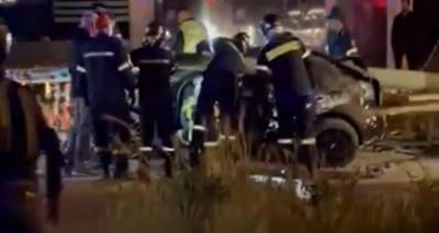 Μαρκόπουλο: Ένας 27χρονος νεκρός και μια 22χρονη σοβαρά τραυματίας σε τροχαίο -Το ΙΧ τους καρφώθηκε σε κολώνα