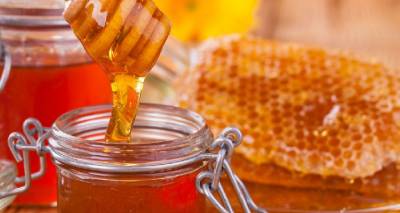 Έρευνα: Ισχυρή η αντιμικροβιακή δράση των μελιών της Λήμνου (audio)