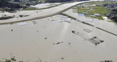 Ιαπωνία: Ένας νεκρός, χιλιάδες νοικοκυριά χωρίς ρεύμα μετά το πέρασμα του τυφώνα Χανούν από την Οκινάουα