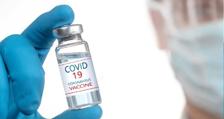 Κορωνοϊός: Οι νέες δόσεις εμβολίων θα κυκλοφορήσουν στις ΗΠΑ χωρίς δοκιμές σε ανθρώπους