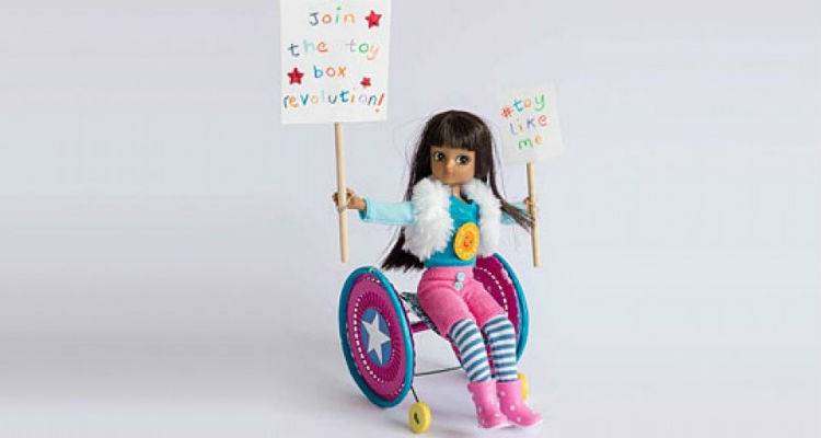 Κυκλοφόρησαν οι πρώτες κούκλες με Ειδικές Ανάγκες (photos)