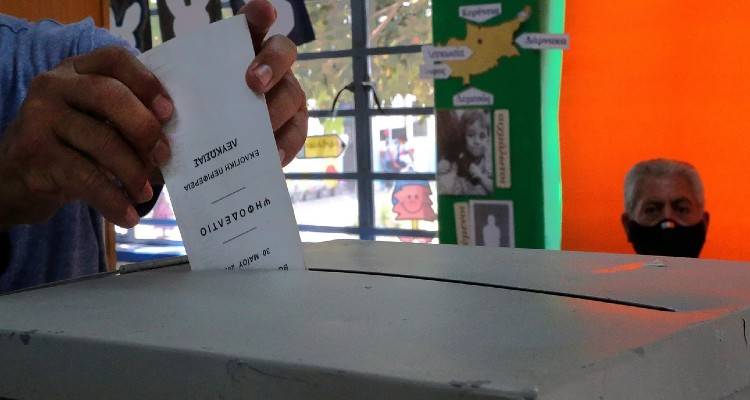 Βουλευτικές εκλογές στην Κύπρο: Παρέμεινε πρώτο το ΔΗΣΥ | Με απώλειες το ΑΚΕΛ, ενισχυμένοι ακροδεξιοί και φιλελεύθεροι