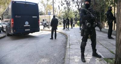 Δέκα οι συλλήψεις από την Αντιτρομοκρατική | Συνδέονται και με τον φάκελο-βόμβα στο εφετείο της Θεσσαλονίκης
